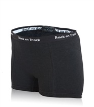 Boxer Dam fr�n Back on Track. Boxer Dam erbjuder en lindring av ljumskproblem, ytlig h�ftsm�rta och om kyla ger besv�r fr�n bl�san.