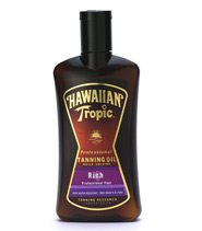 Tanning Oil Rich fr�n Hawaiian Tropic. Unik olja som inneh�ller en perfekt blandning av exotisk flora, frukt och naturliga ingredienser.