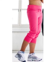 Kajsa Knee Tights fr�n R�hnisch Sportswear. Snygg capribyxa med sn�rning i l�sare modell.
