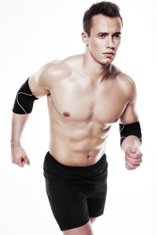 Miniatyrbild Rehband QD Elbow Sleeve, S, Black