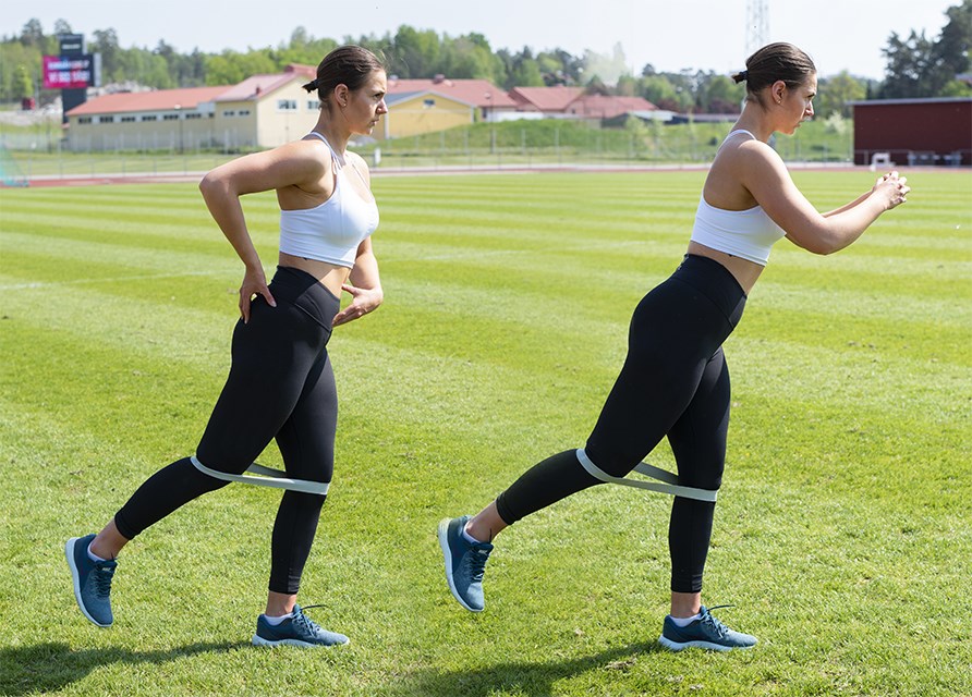 Lägg till ett gummiband med ditt benflyft och känn hur benen får jobba! Benlyft med gummiband.