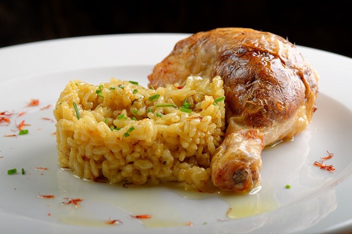 Saffransris med kyckling