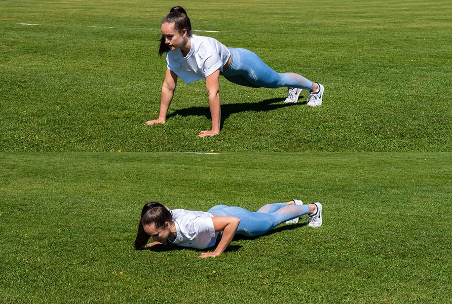 Tjej som trnar och gr armhvningar