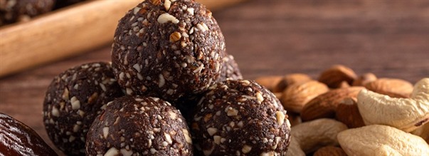 Recept: Raw Macabollar